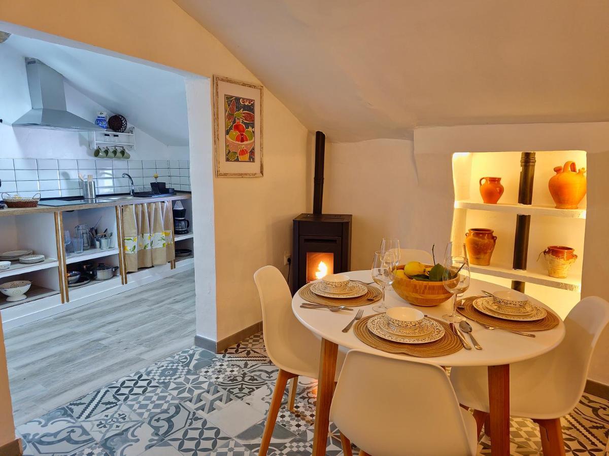 Apartamentos Rurales Tinguaton Aldeanueva de Barbarroya Ngoại thất bức ảnh