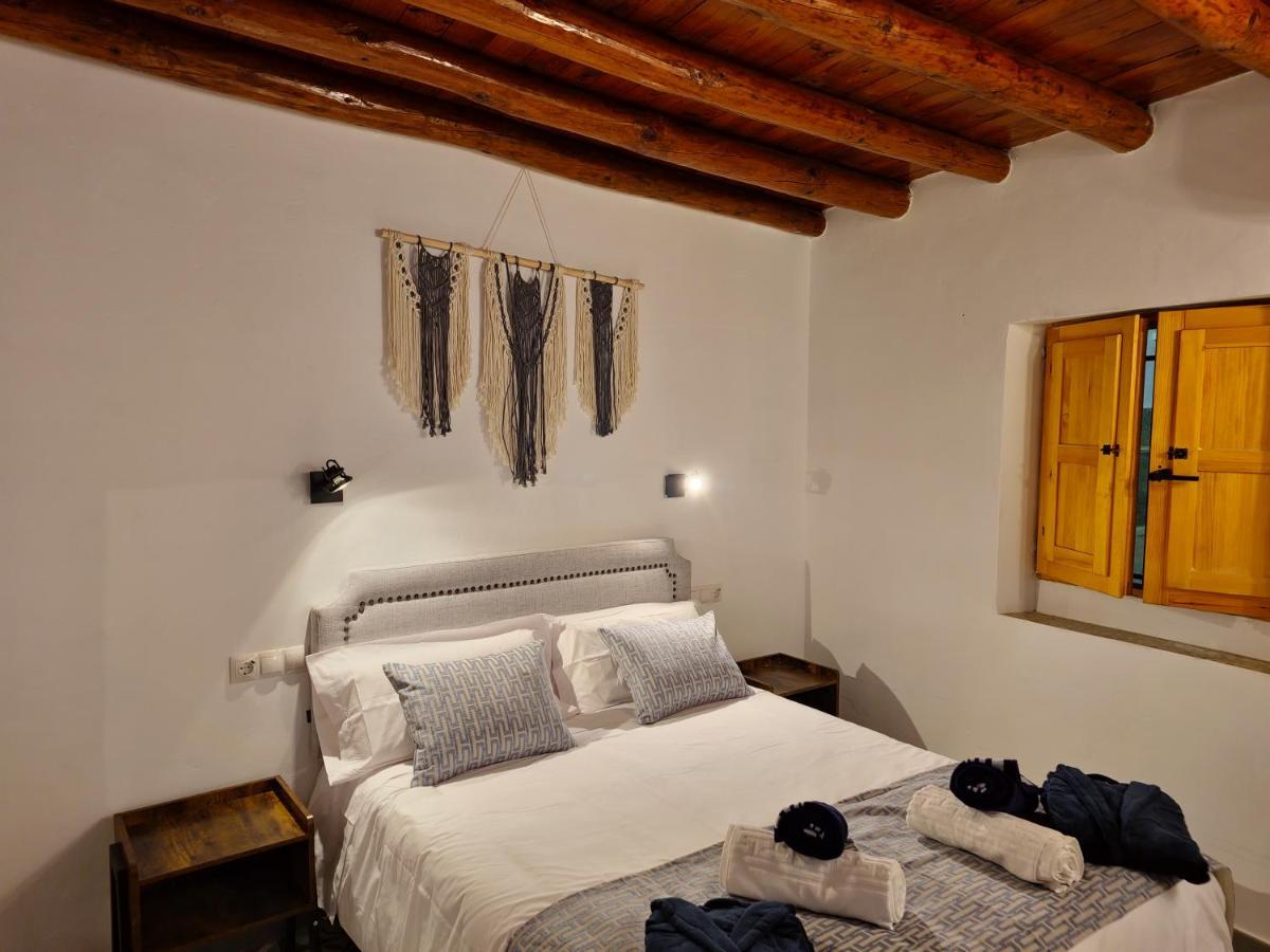 Apartamentos Rurales Tinguaton Aldeanueva de Barbarroya Ngoại thất bức ảnh